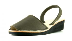 3502 Cu&ntilde;a Marr&oacute;n 