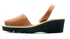3689 Plataforma Cuero